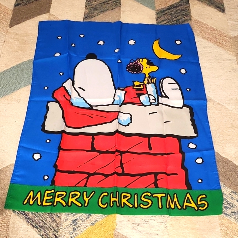 Snoopy Merry Christmas flag